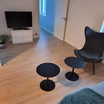Near Bergen City, Apartment 7 Min From The Airport, Free Parking