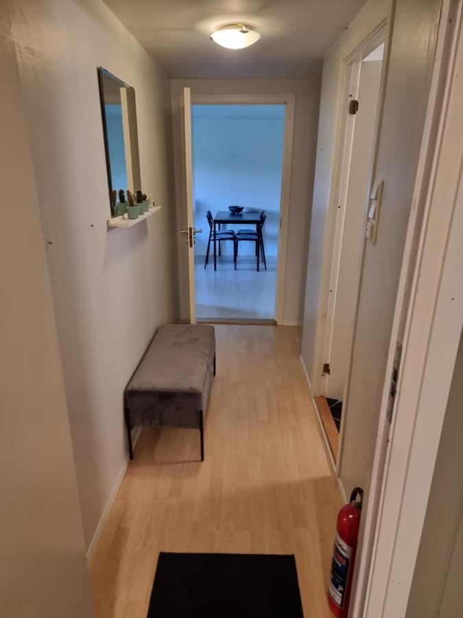 Apartment Near City, 7 Min From The Airport, Free Parking