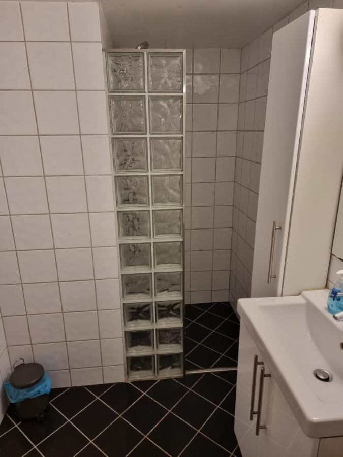 Near City, 7 Min From The Airport, Free Parking Apartment