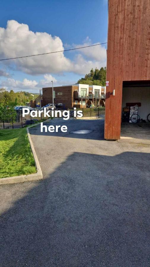 Near City, 7 Min From The Airport, Free Parking Apartment